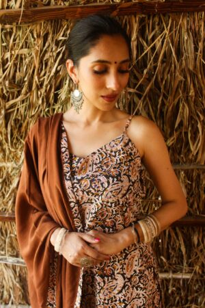 Woody Kalamkari Sphagetti Suit Set