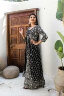 Black and cream boota monochrome slit kurta