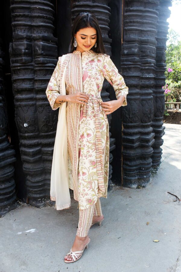 Cream floral half n half kurta straight set - Image 6