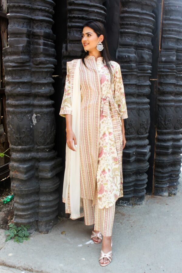 Cream floral half n half kurta straight set - Image 2