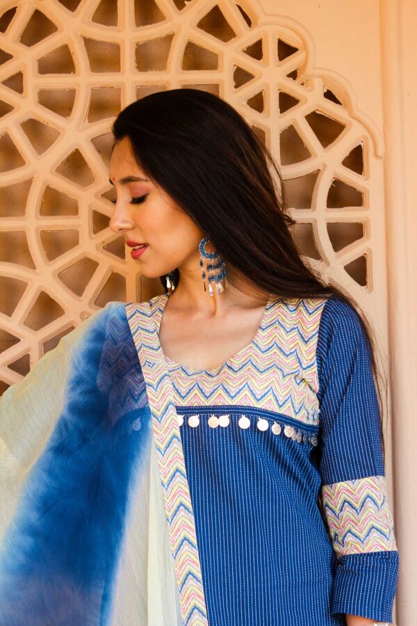 Navy blue katha zig zag straight kurta set