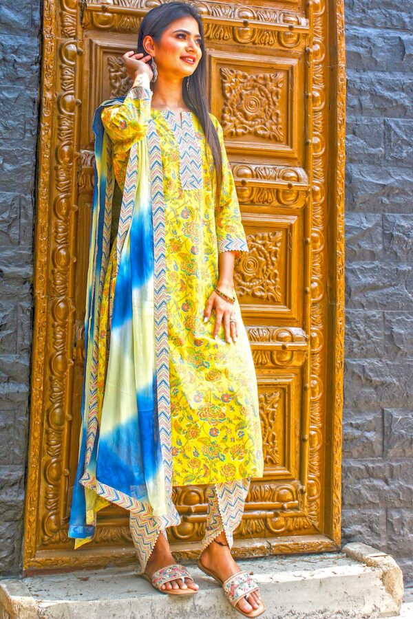 Yellow Blue ikat kurta set - Image 5