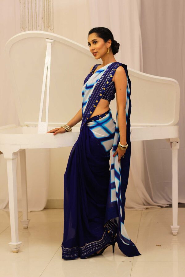 Blue & White Georgette Shibori Tie and Dye Saree - Image 6