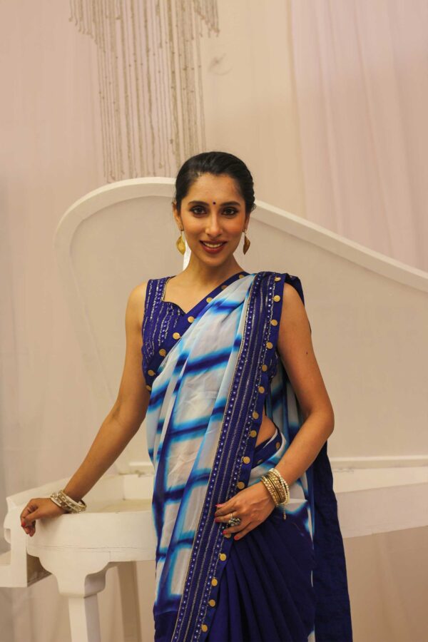 Blue & White Georgette Shibori Tie and Dye Saree - Image 5